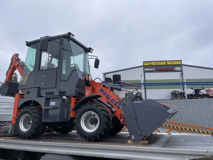 Buldoexcavator MR15-10 – 3.5T, 4×4 - imagine 4